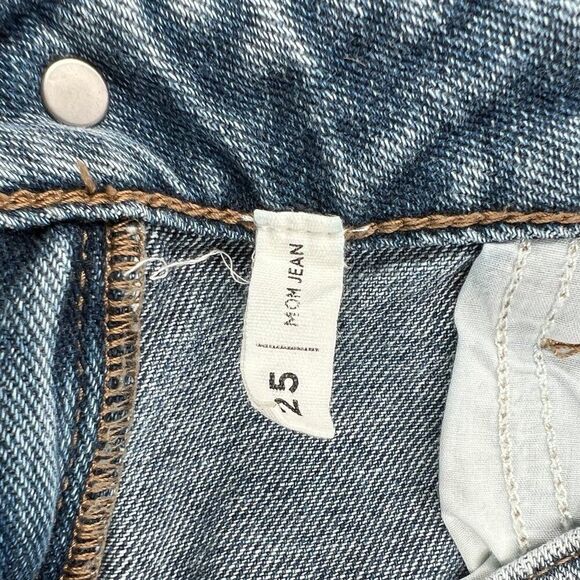 Pacsun Mom Jeans Women's Size 25 Blue Light Wash Distressed Denim - Picture 9 of 12